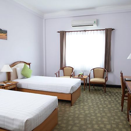 Liberty Hotel Saigon Parkview Ho Chi Minh City Bagian luar foto