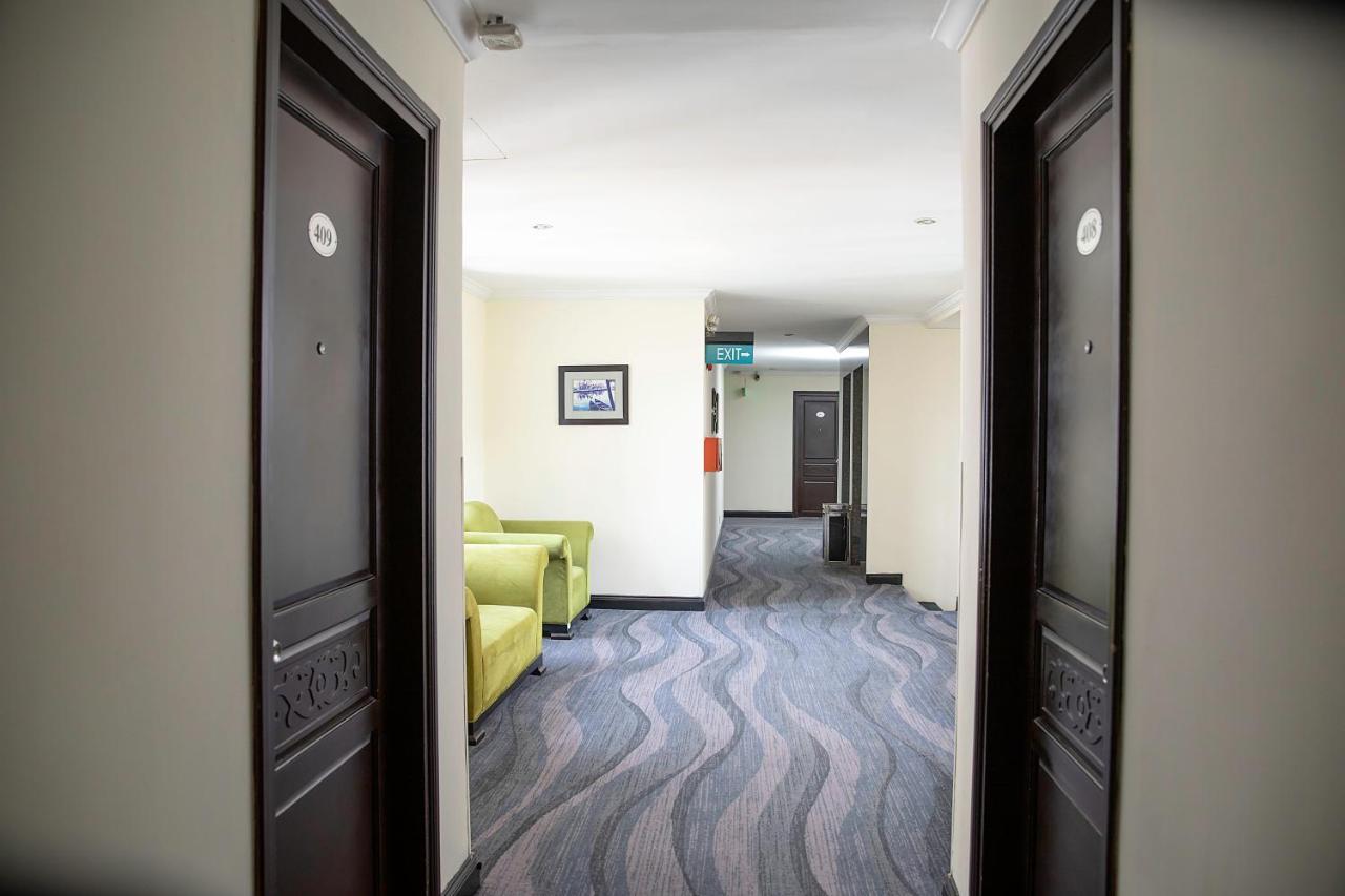 Liberty Hotel Saigon Parkview Ho Chi Minh City Bagian luar foto