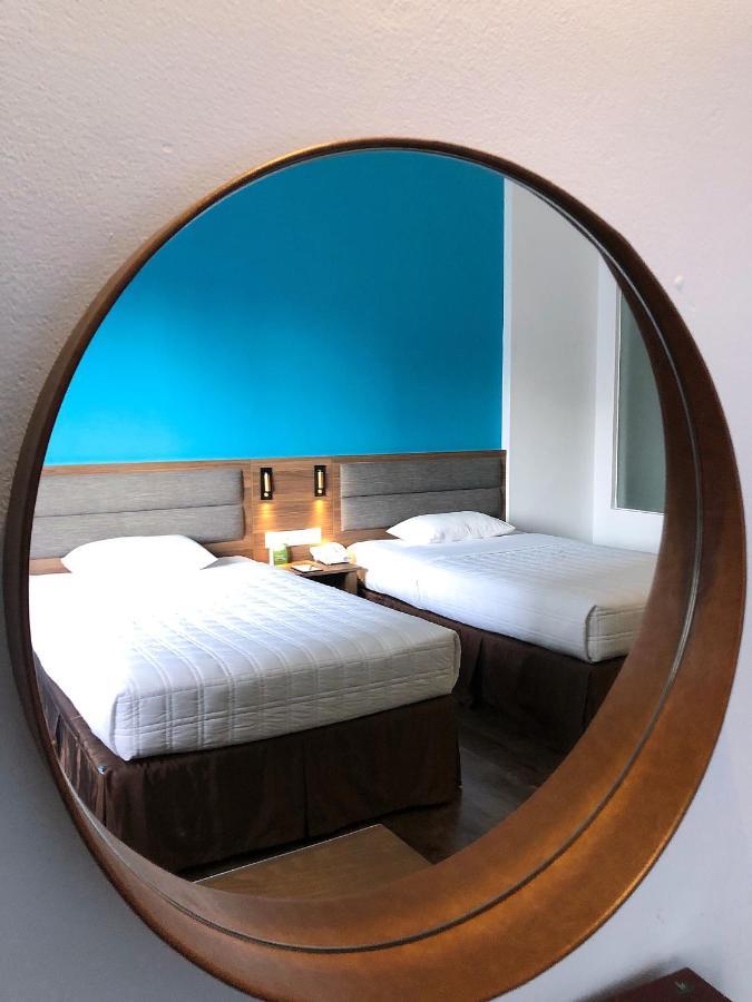 Liberty Hotel Saigon Parkview Ho Chi Minh City Bagian luar foto