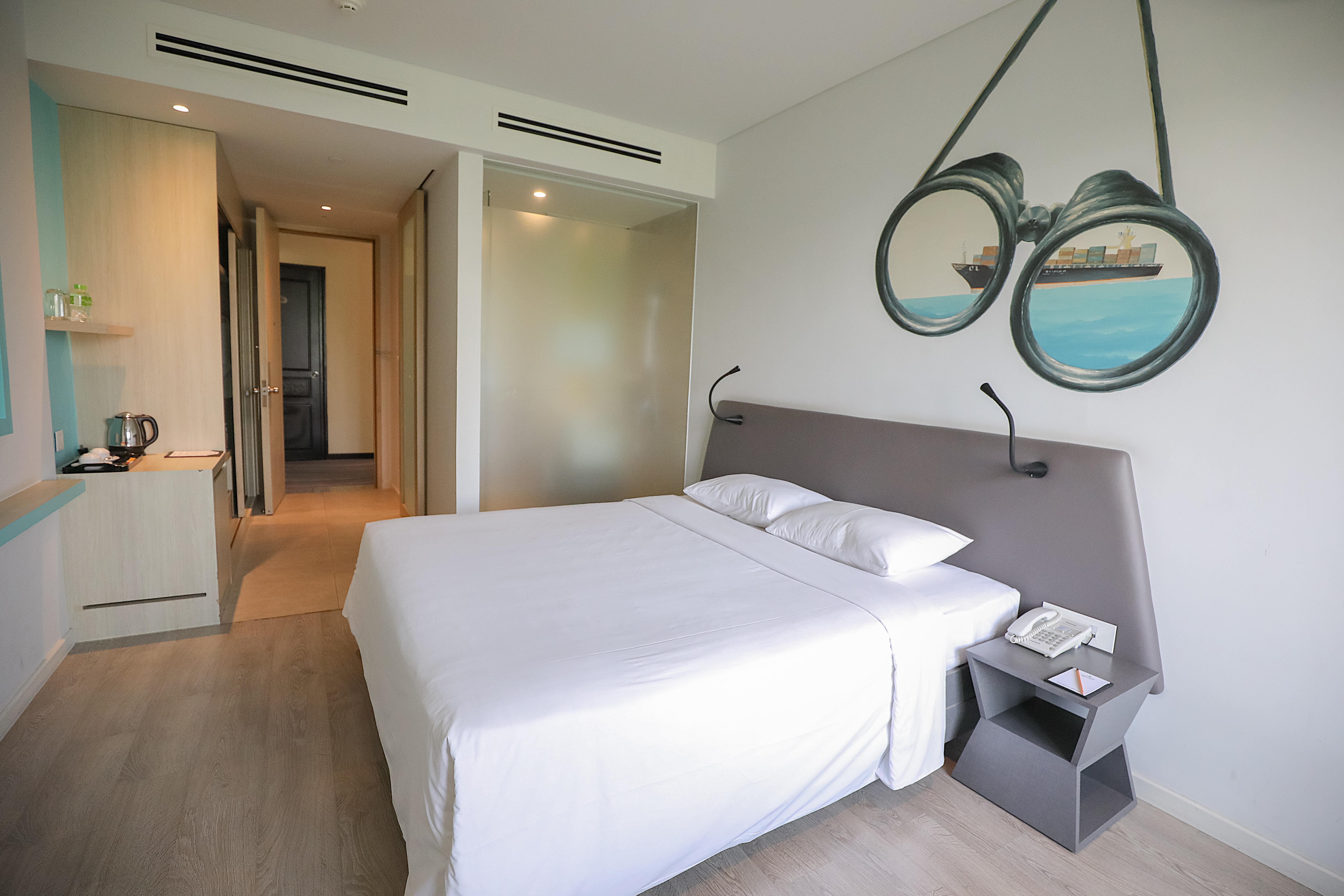 Liberty Hotel Saigon Parkview Ho Chi Minh City Bagian luar foto