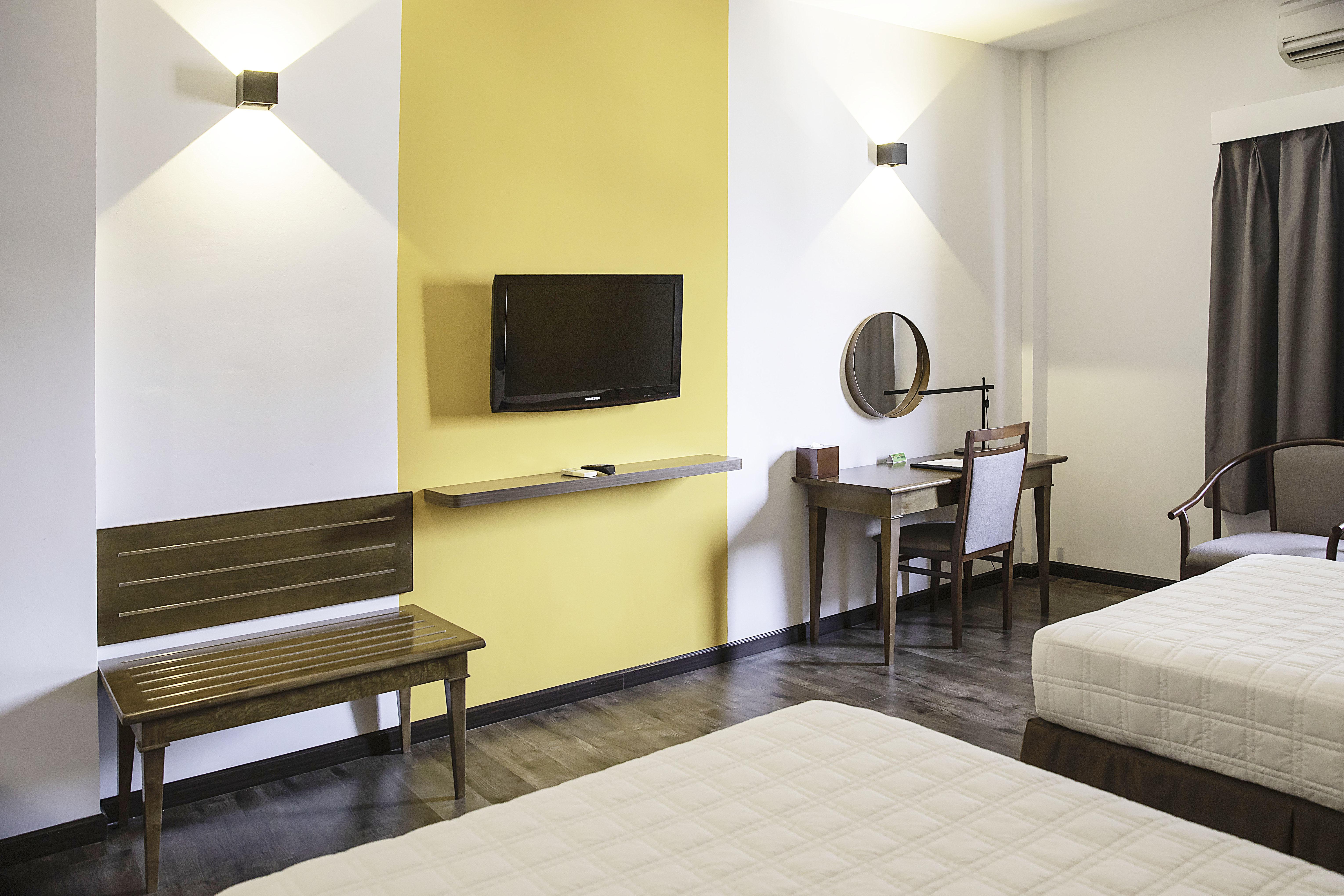 Liberty Hotel Saigon Parkview Ho Chi Minh City Bagian luar foto