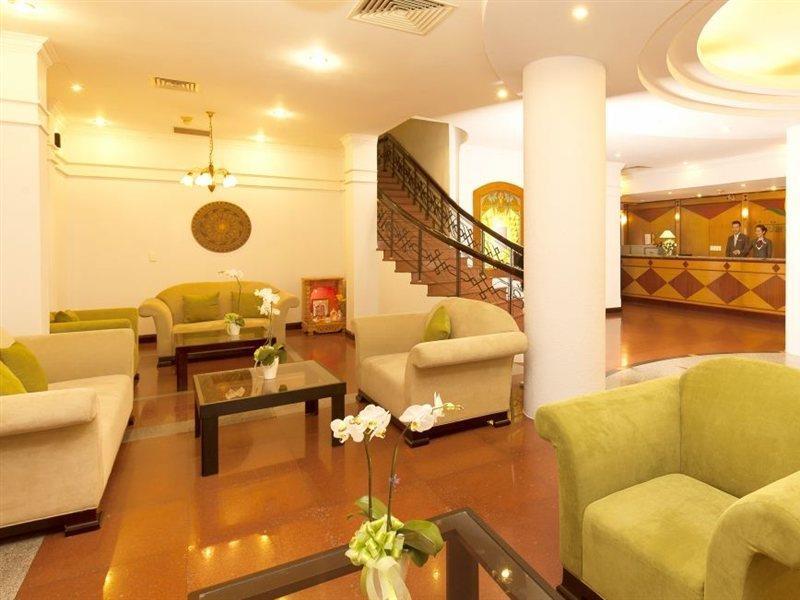 Liberty Hotel Saigon Parkview Ho Chi Minh City Bagian luar foto