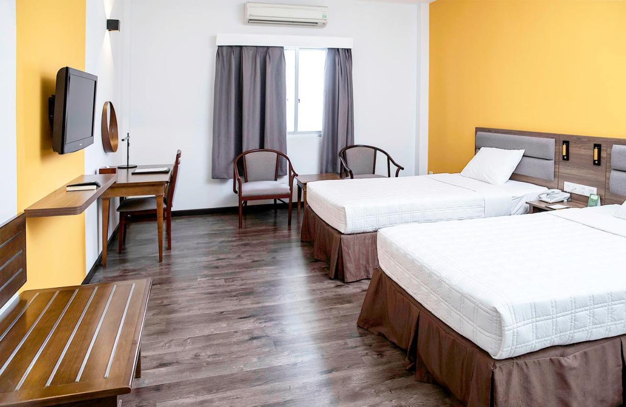 Liberty Hotel Saigon Parkview Ho Chi Minh City Bagian luar foto